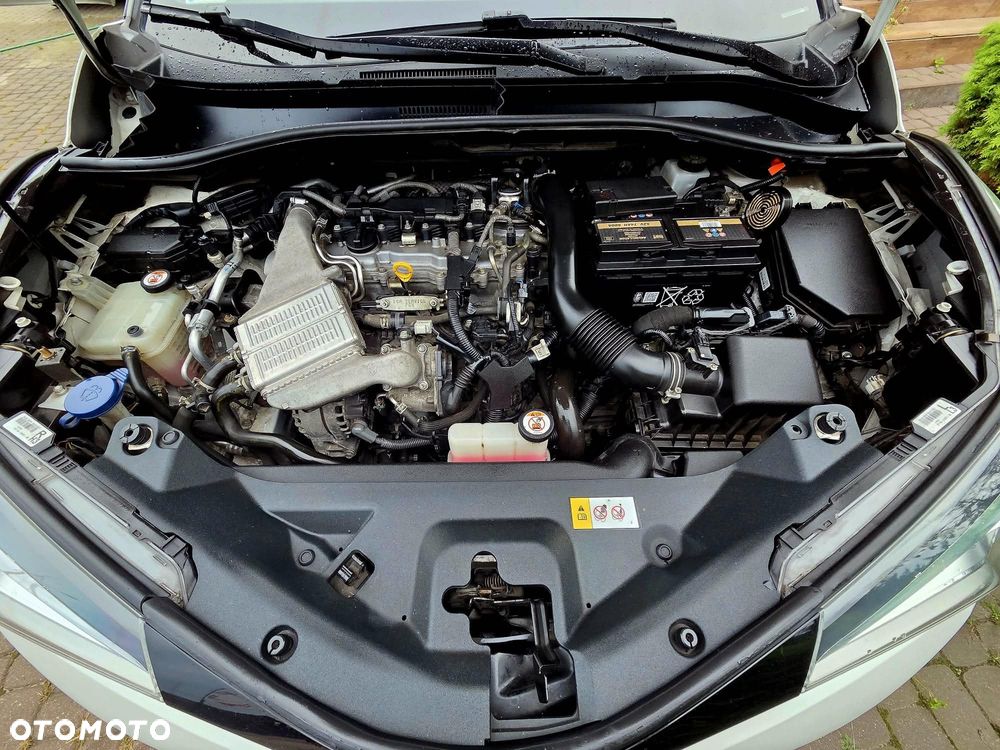 Toyota C-HR 1.2 T Premium - 6