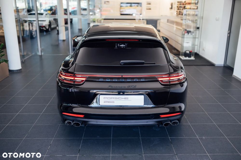 Porsche Panamera GTS GPF - 13