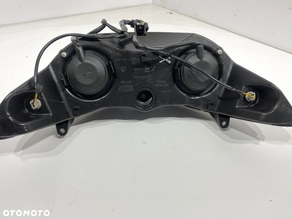 Lampa reflektor przód Piaggio X EVO X-EVO 125 07-15r. - 3