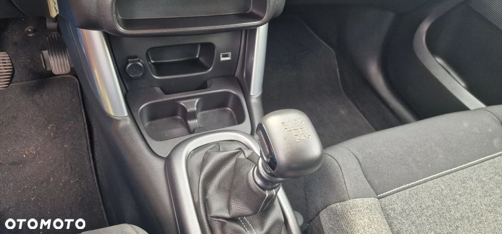 Citroën C3 Aircross BlueHDI 100 Stop & Start C-SERIES - 17