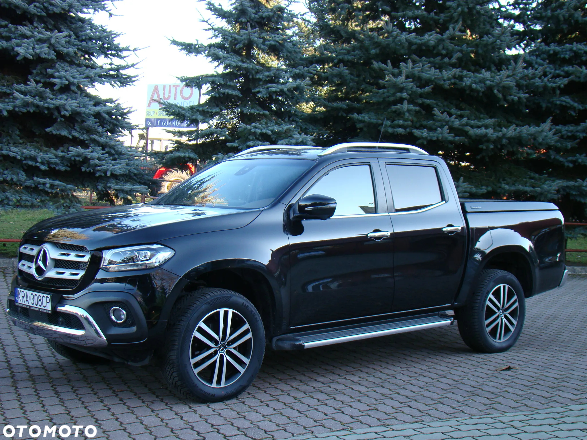 Mercedes-Benz Klasa X - 3