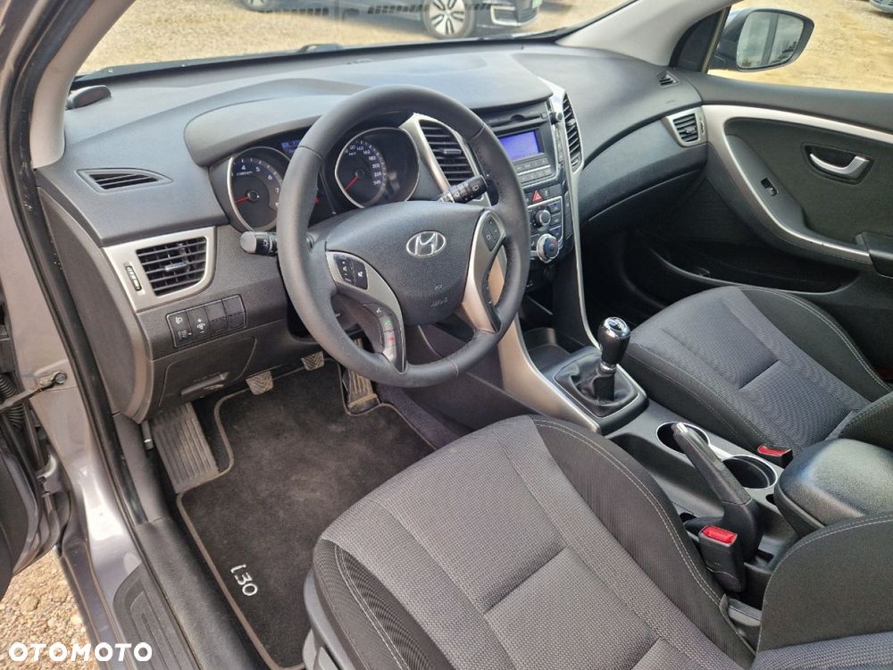 Hyundai i30 1.6 Comfort - 6