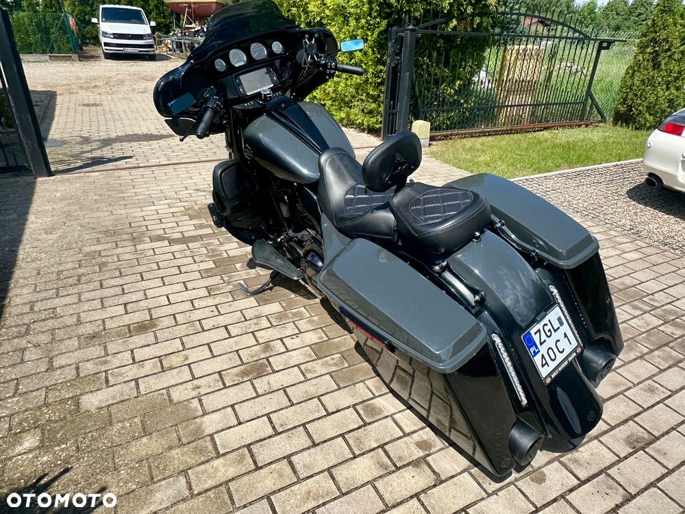 Harley-Davidson Touring Street Glide - 9