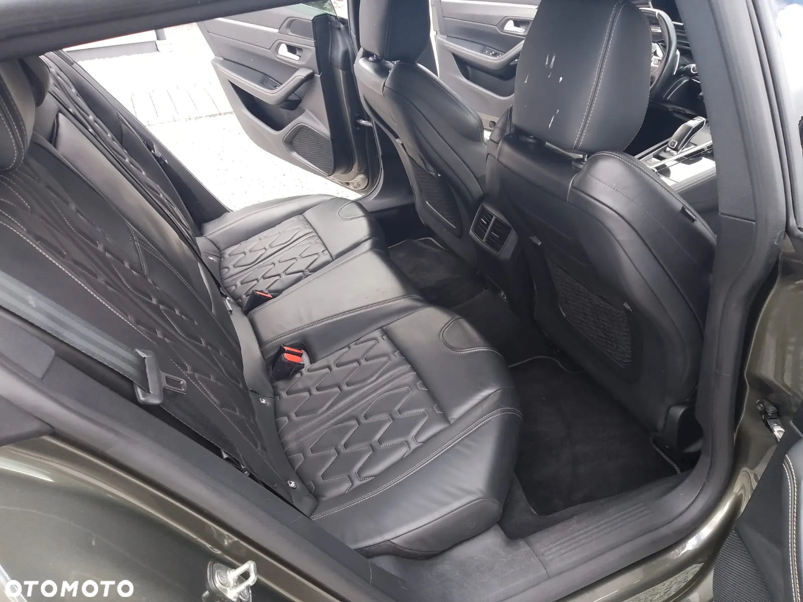 Peugeot 508 2.0 BlueHDi GT Line S&S EAT8 - 24