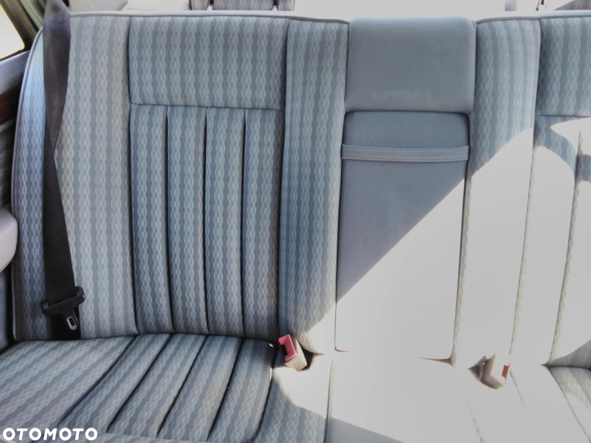 Mercedes-Benz W124 (1984-1993) - 16