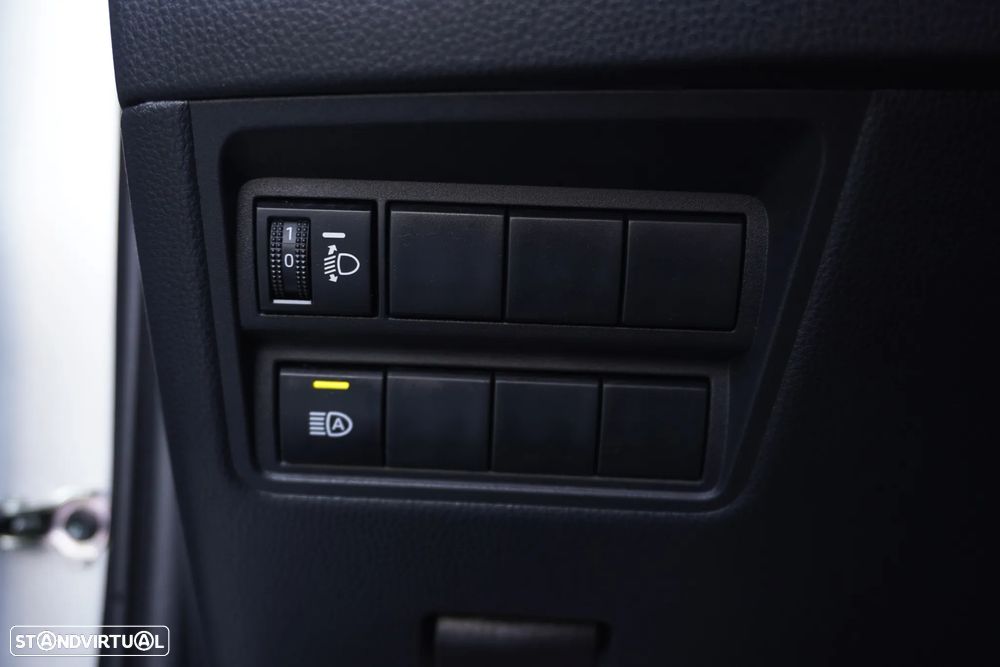 Toyota Yaris Cross 1.5 HDF Comfort Plus - 16