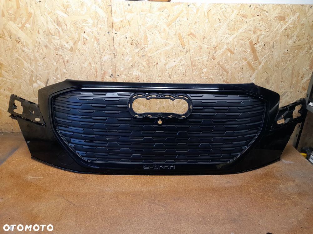AUDI Q4 E-TRON atrapa grill zderzak przód 89A853653A 89A807725A - 1