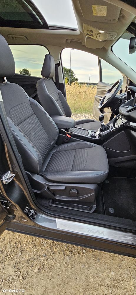 Ford Kuga 1.5 EcoBoost FWD Titanium - 22