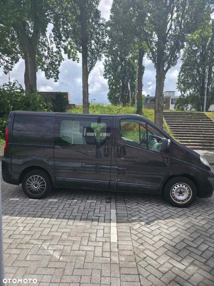 Opel Vivaro 2008 photo 4