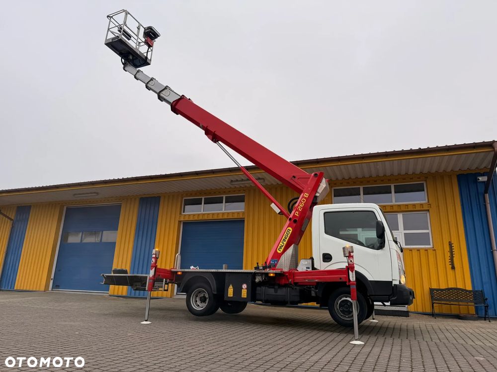 Palfinger P260B (26m w bok 14m)Nissan CABSTAR - 9