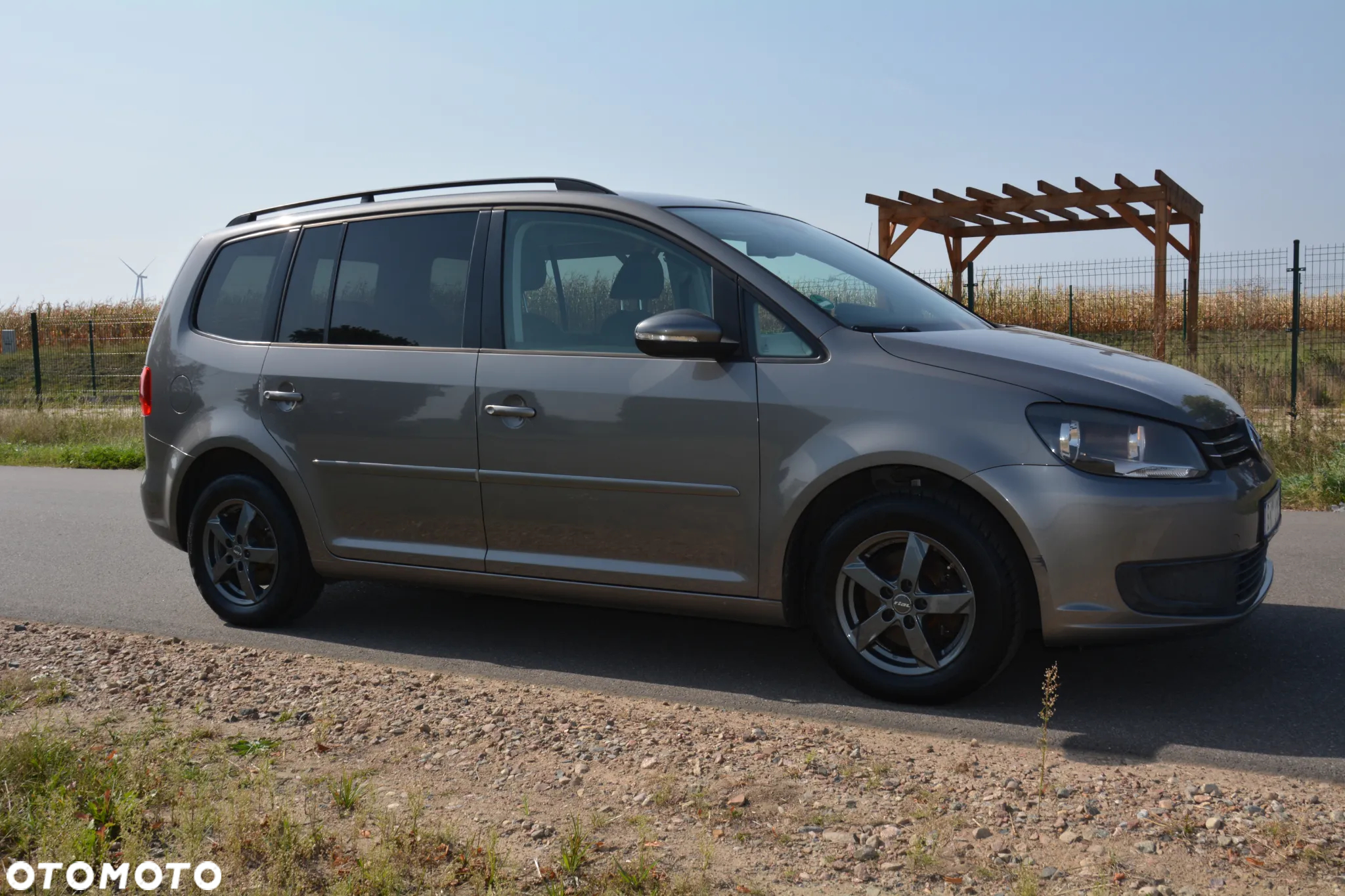 Volkswagen Touran - 7