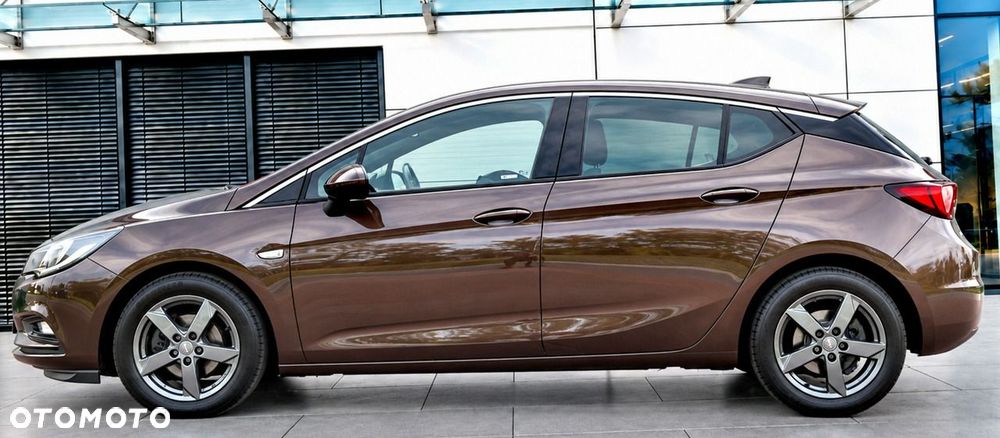 Opel Astra 1.4 T Elite - 28