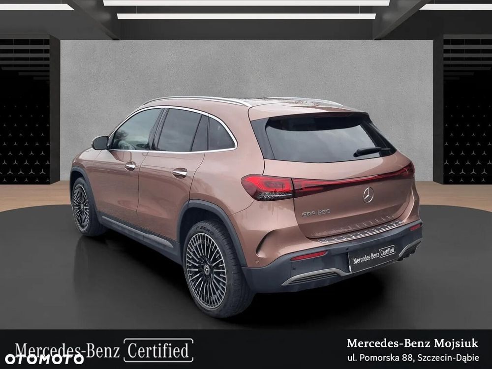 Mercedes-Benz EQA 250 66.5kWh AMG Line - 9