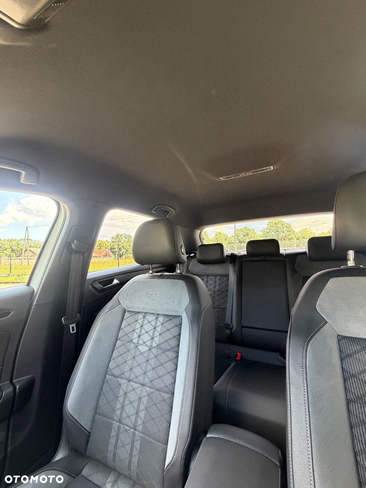 Volkswagen T-Roc 1.5 TSI R-Line DSG - 19