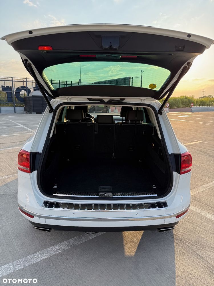 Volkswagen Touareg 3.0 V6 TDI BMT - 6