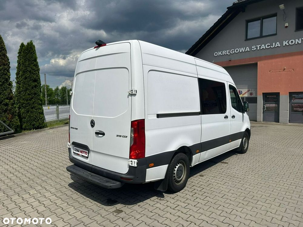 Mercedes-Benz Sprinter - 7
