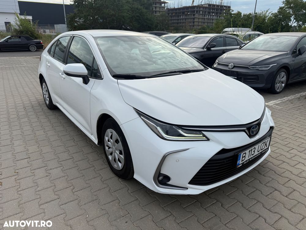 Toyota Corolla 1.8 HSD Business - 12