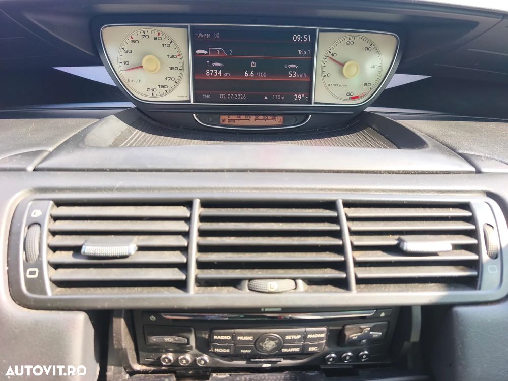 PEUGEOT 807 2011 — imagine 9
