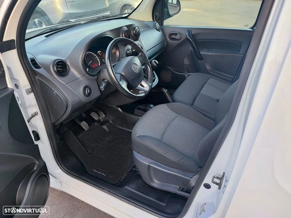 Mercedes-Benz CITAN 109 c/ câmara traseira - 8