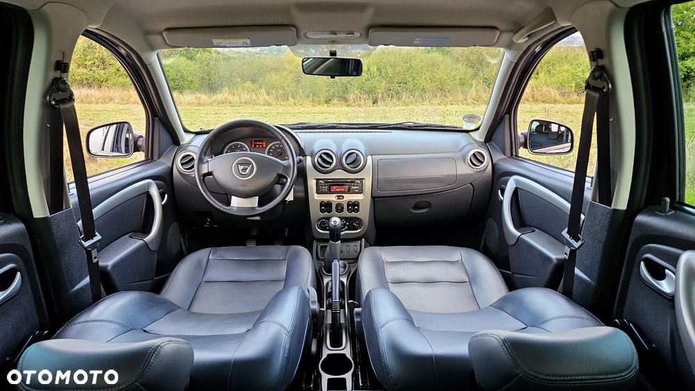 Dacia Duster 1.6 SCe Comfort - 27