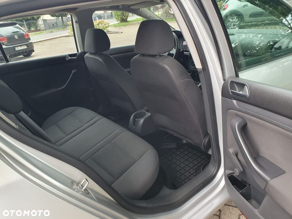 Volkswagen Golf 1.9 TDI Edition - 12