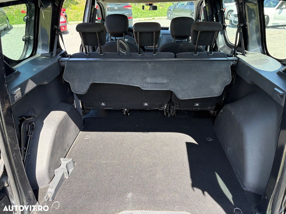 Dacia Dokker TCe 130 GPF Stepway - 10