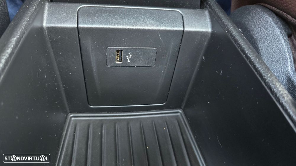 BMW 216 Gran Tourer d 7L Line Luxury Auto - 34