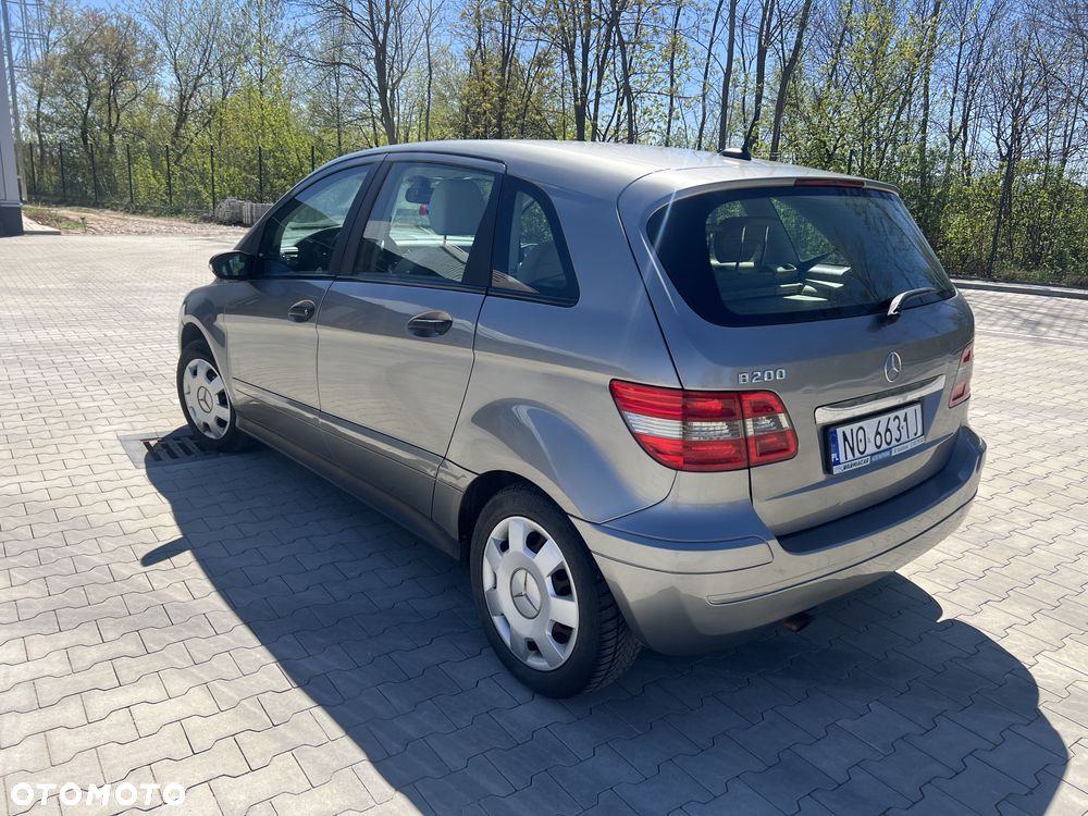 Mercedes-Benz Klasa B 200 Autotronic - 2