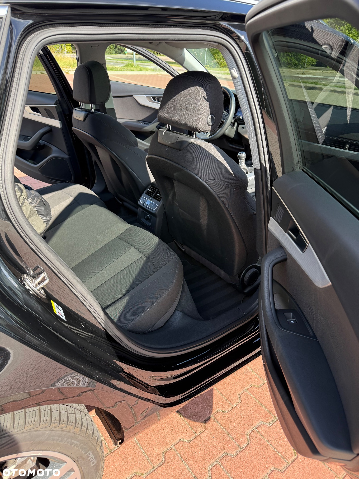 Audi A4 Avant 2.0 TDI - 17