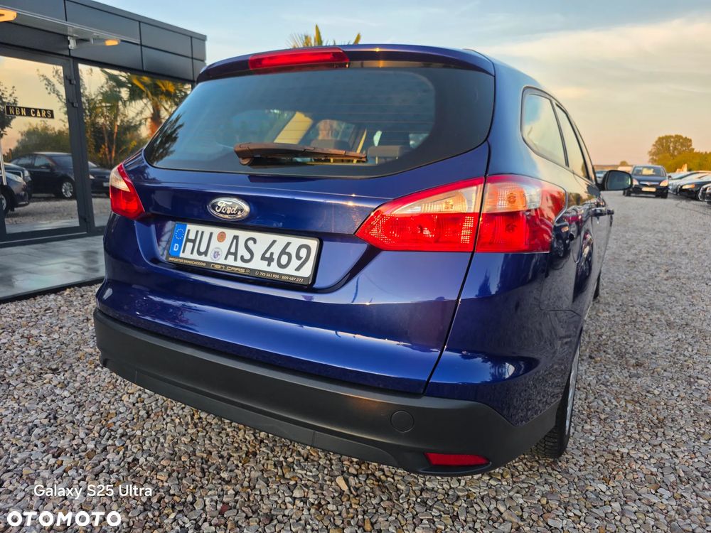 Ford Focus Turnier 1.6 TDCi ECOnetic 99g Start-Stopp-Sy SYNC Edition - 12