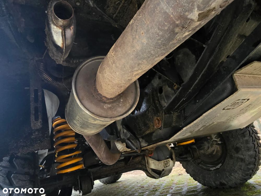 Land Rover Discovery - 12