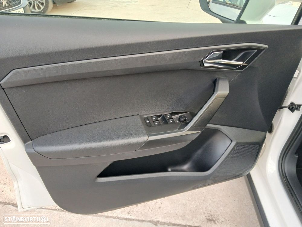 SEAT Arona 1.6 TDI Style - 13