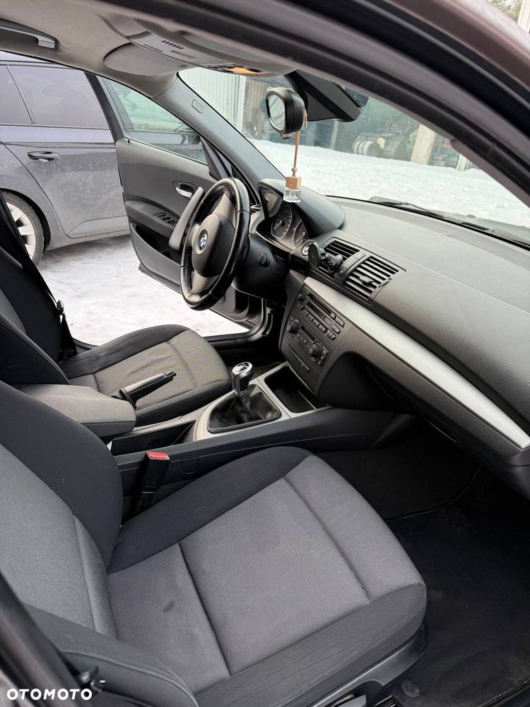 BMW Seria 1 - 13