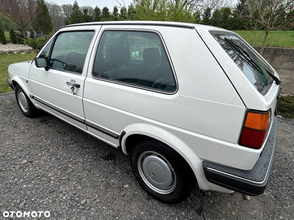 Volkswagen Golf - 4