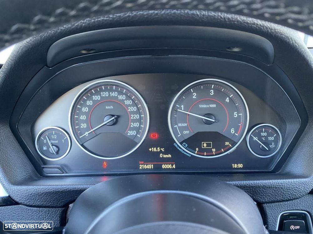 BMW 318 d Pack M - 25