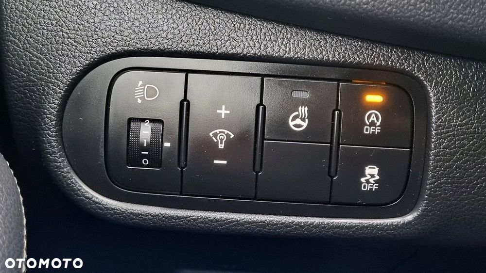 Kia Carens - 19