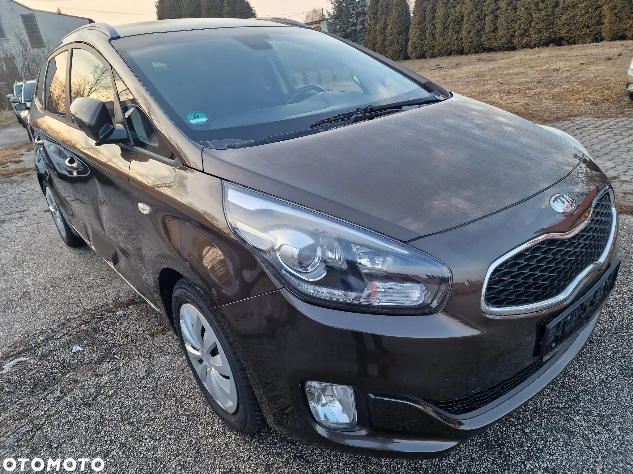 Kia Carens 1.7 CRDi Spirit - 9