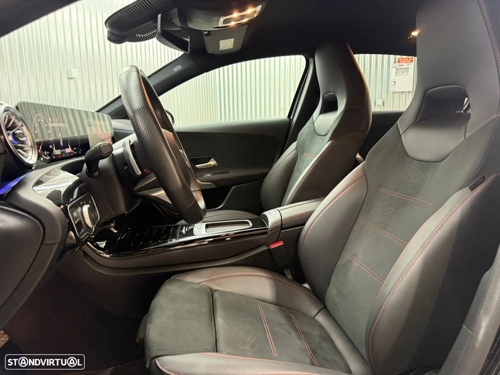 Mercedes-Benz A 250 e AMG Line - 28