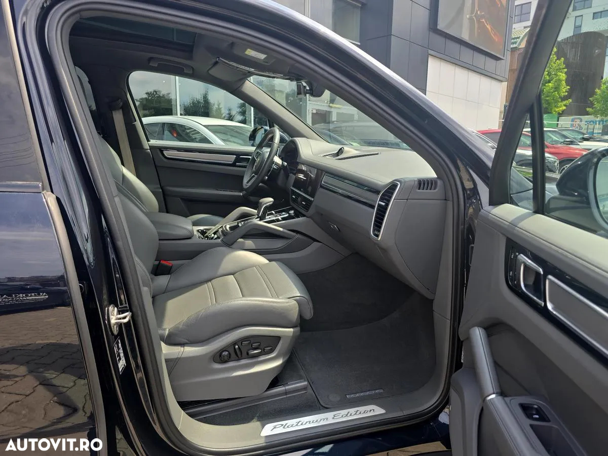 Porsche Cayenne E-Hybrid - 15