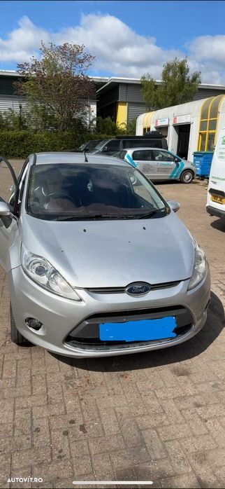 Dezmembrez Ford Fiesta, 2011, Diesel, 1.4 TDCI, Gri - 1