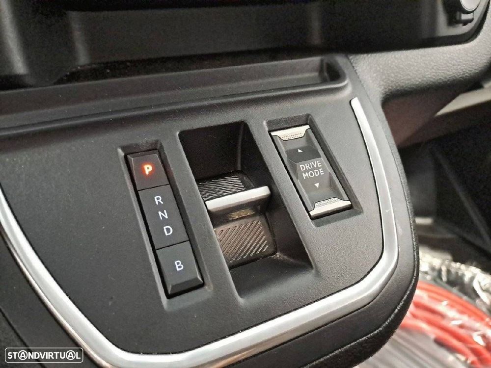 Opel e-Vivaro Electric 3 L2 100 kw+50 kWh Cargo - 18