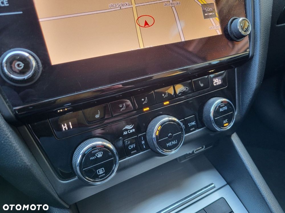 Skoda Octavia - 9