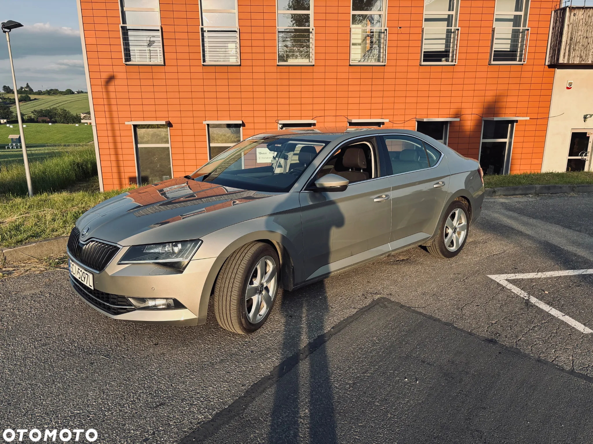Skoda Superb 1.8 TSI Ambition DSG - 8
