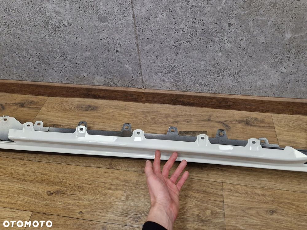 BMW F32 M-PAKIET LISTWA PROGOWA NAKŁADKA PRAWA M-PAKIET A300 BIAŁA 8054540 - 11