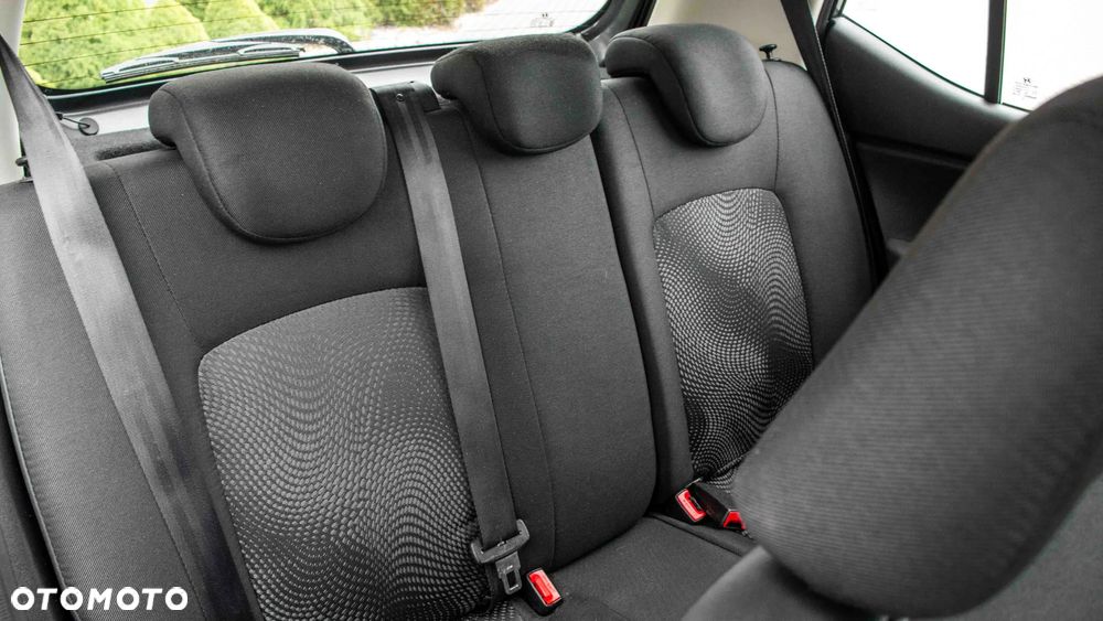 Hyundai i10 1.1 Comfort - 22