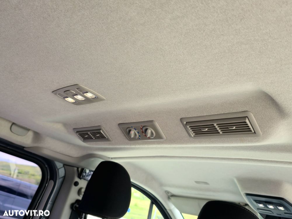 Renault Trafic - 8