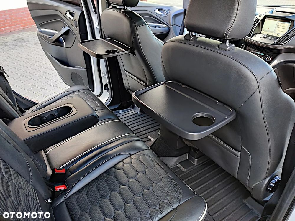 Ford Kuga 2.0 TDCi 2x4 Vignale - 25