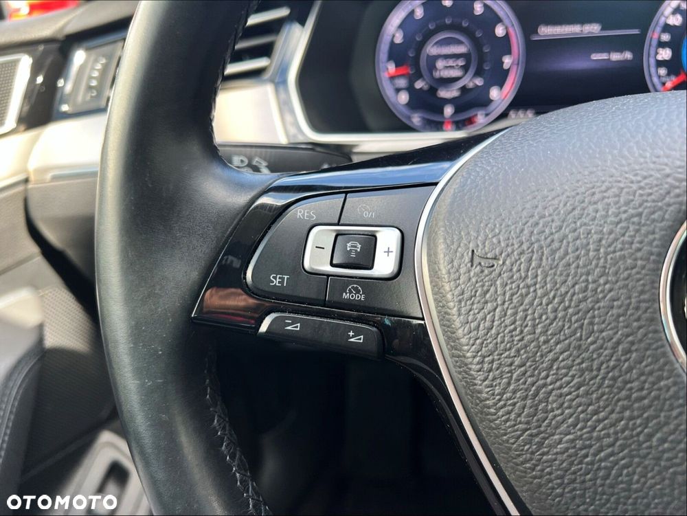 Volkswagen Passat 1.8 TSI BMT Highline DSG - 16