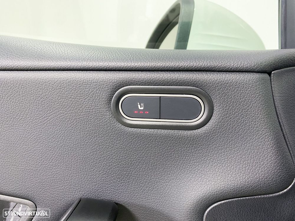 Mercedes-Benz A 200 Standard - 10