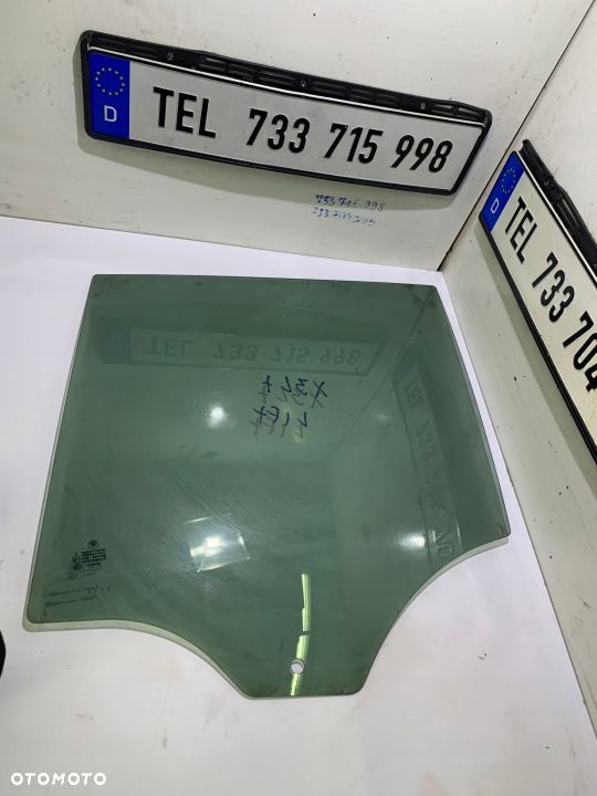 SZYBA TYLNA LEWA DYMIONA ORYGINALNA BMW E83 X3 - 1